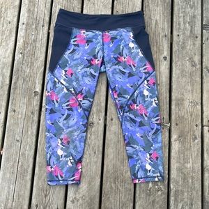 Patagonia 3/4 leggings- 21917 Abstract Jungle Print